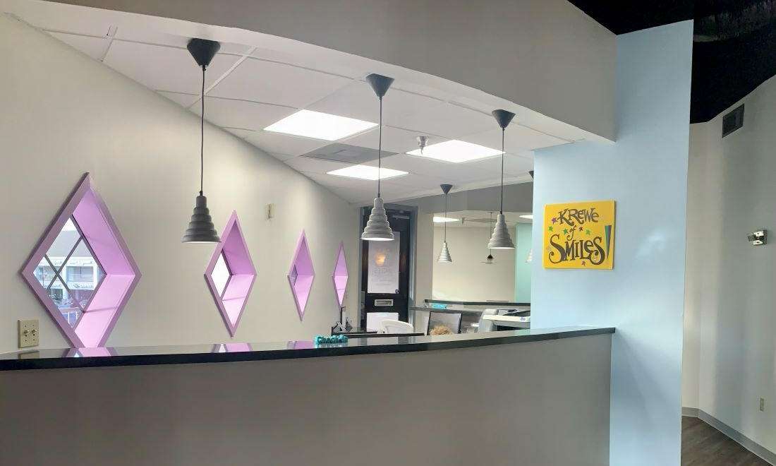 the front desk at krewe of smiles